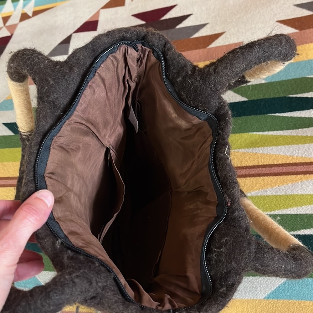 Handmade felted bag / tote / purse - Picture 4 of 5